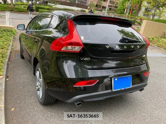 Volvo V40 2015-12 7730420-2