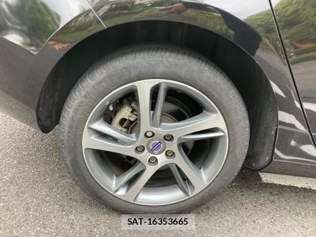 Volvo V40 2015-12 7730420-4