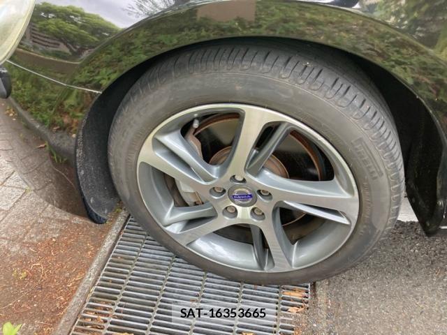 Volvo V40 2015-12 7730420-6