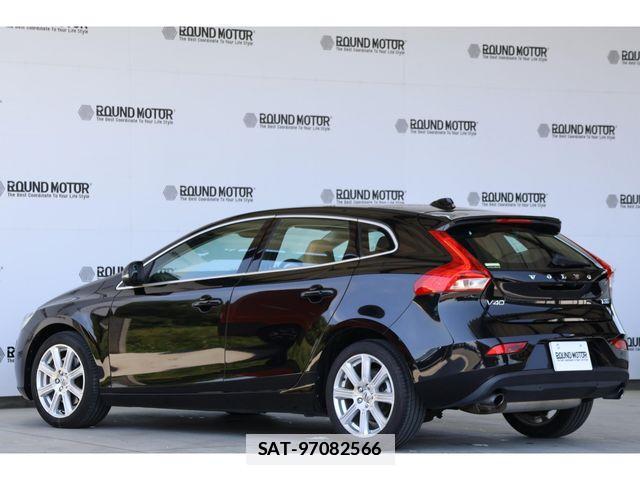 Volvo V40 2019-09 7730417-4