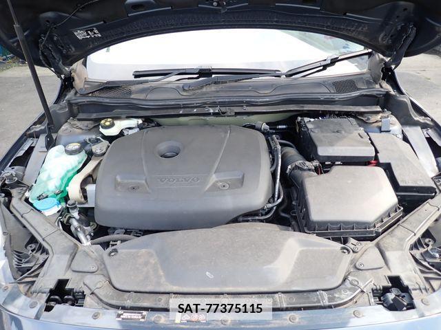 Volvo V40 2016-10 7730415-24