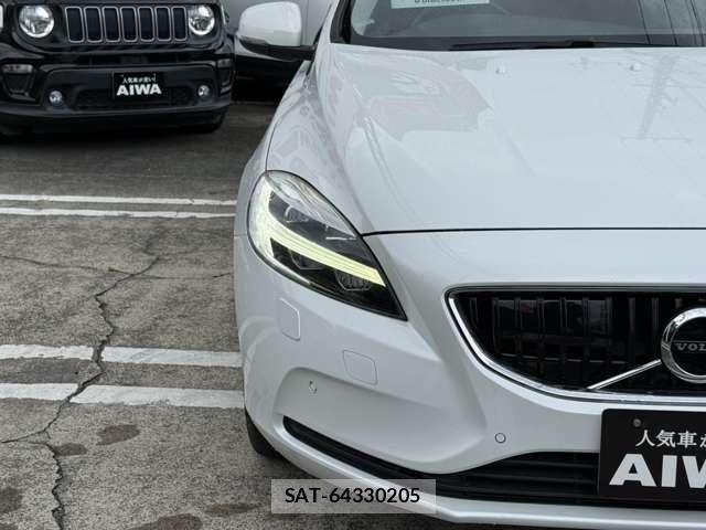 Volvo V40 2016-12 7790268-23