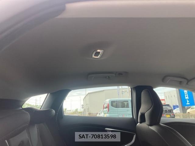 Volvo V40 2018-03 7880323-20