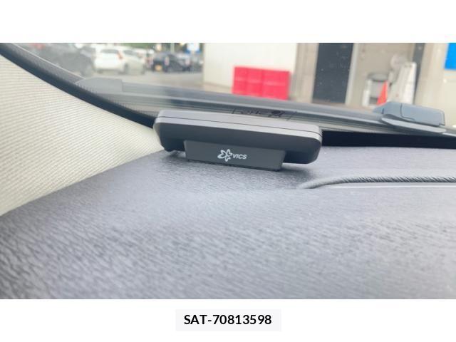 Volvo V40 2018-03 7880323-29