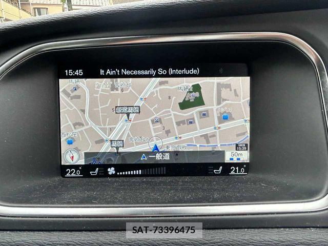 Volvo V40 2015-08 7964307-2