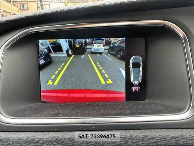 Volvo V40 2015-08 7964307-4