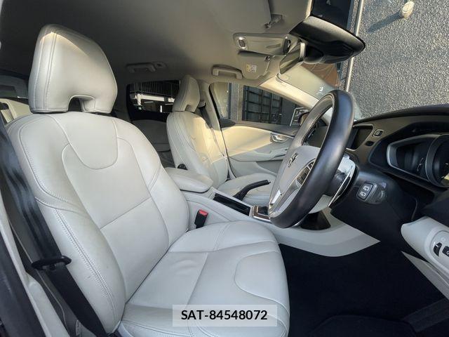 Volvo V40 2017-12 7981470-19