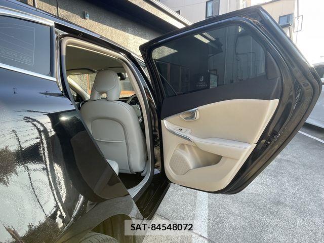 Volvo V40 2017-12 7981470-25