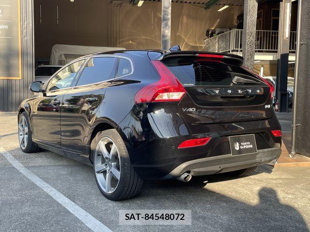 Volvo V40 2017-12 7981470-2