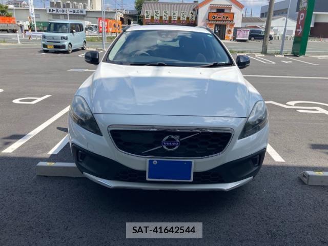 Volvo V40 2015-09 7981468-0