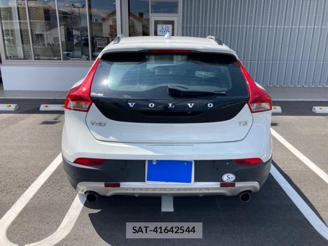Volvo V40 2015-09 7981468-3