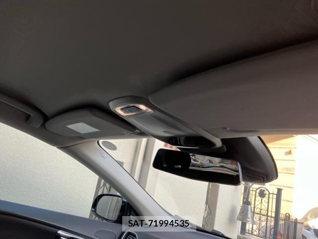 Volvo V40 2013-10 8039037-20