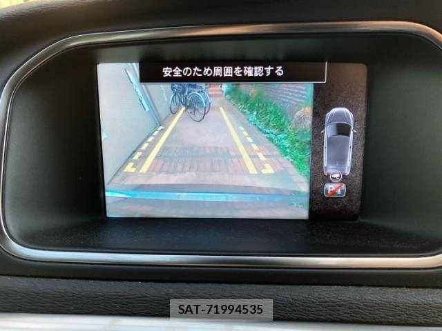 Volvo V40 2013-10 8039037-25