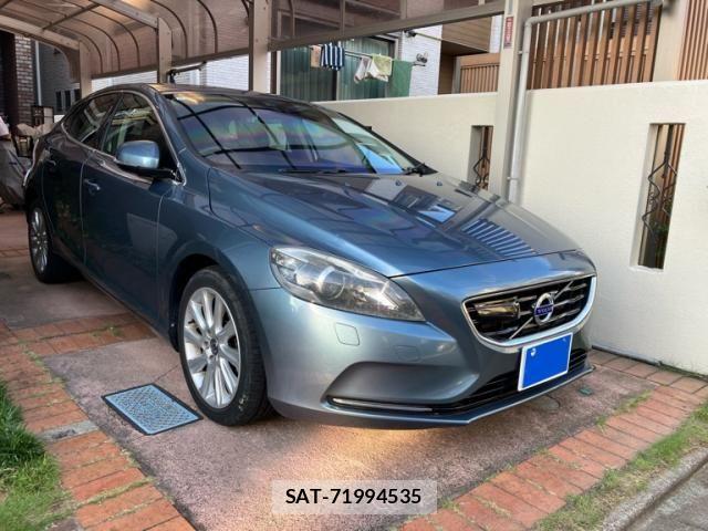 Volvo V40 2013-10 8039037-3