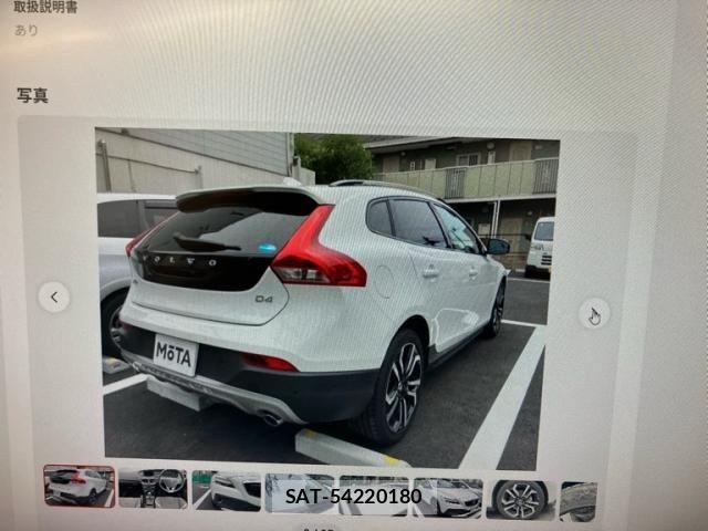 Volvo V40 2018-12 8102537-1