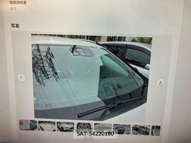 Volvo V40 2018-12 8102537-4