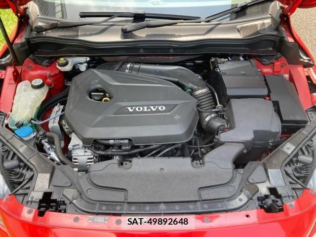 Volvo V40 2014-03 8146948-3