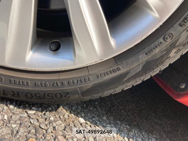 Volvo V40 2014-03 8146948-5