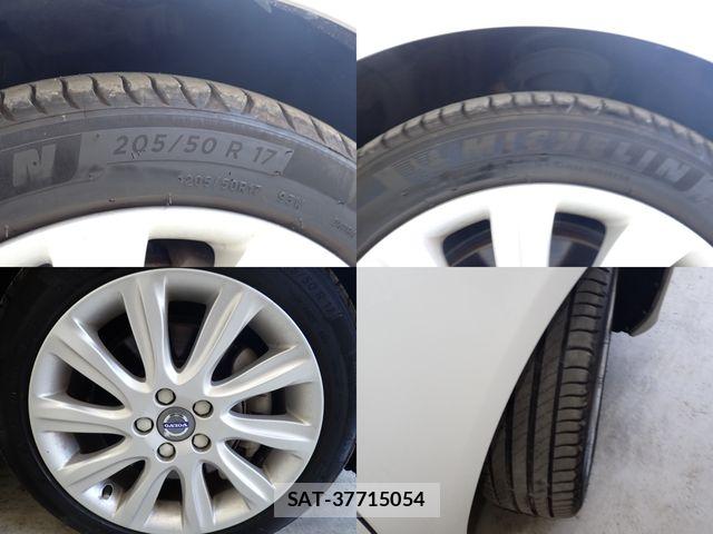 Volvo V40 2015-11 8159482-25