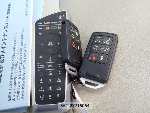 Volvo V40 2015-11 8159482-28