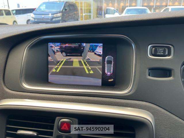 Volvo V40 2017-08 8232306-19