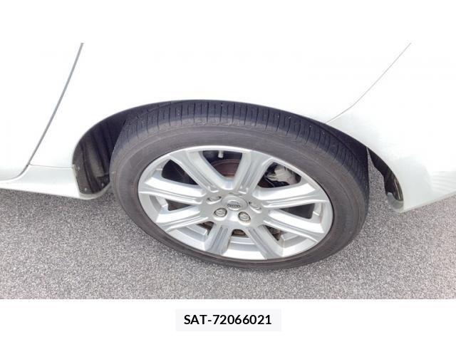 Volvo V40 2016-08 8232304-2