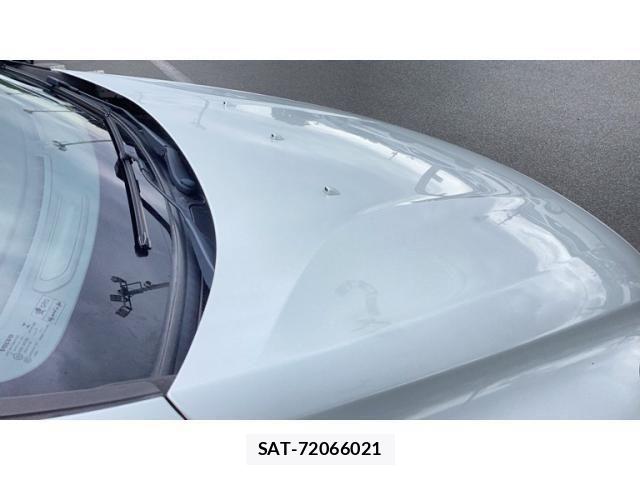 Volvo V40 2016-08 8232304-7