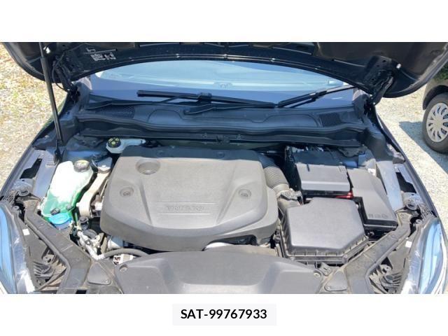 Volvo V40 2017-07 8232307-21