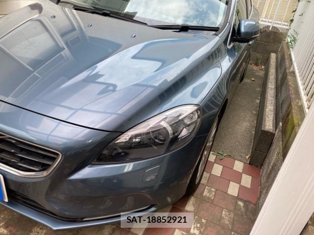 Volvo V40 2013-08 8317899-2