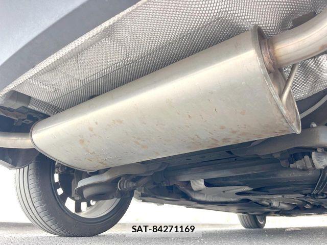 Volvo V40 2017-09 8317896-19