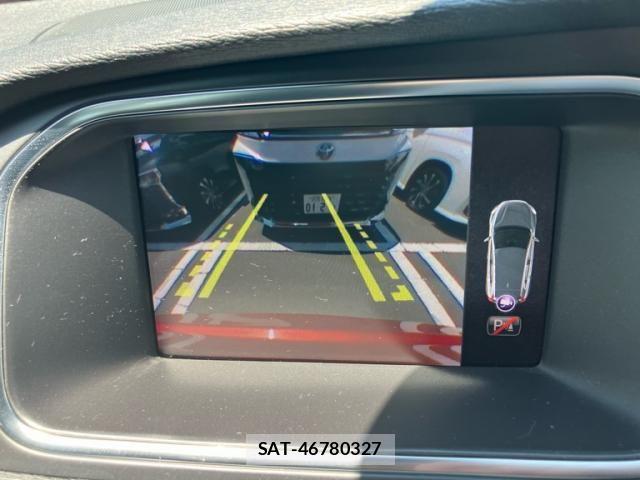 Volvo V40 2018-12 8338394-20