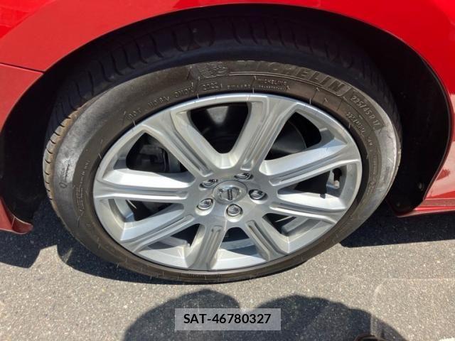 Volvo V40 2018-12 8338394-8