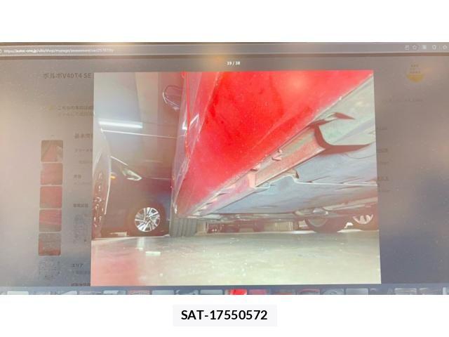 Volvo V40 2013-09 8338395-15
