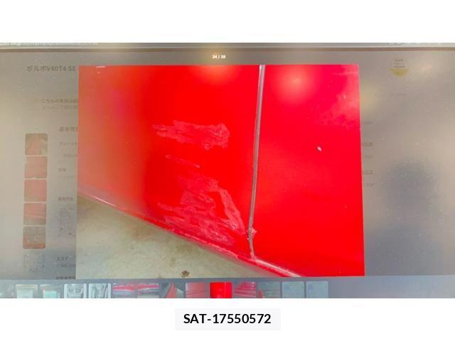 Volvo V40 2013-09 8338395-29
