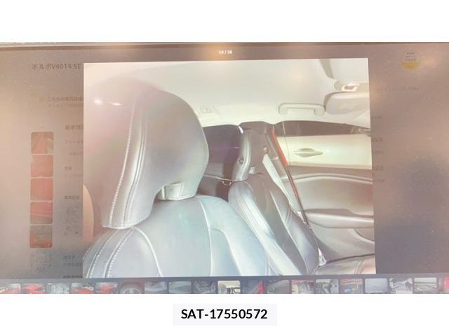 Volvo V40 2013-09 8338395-4