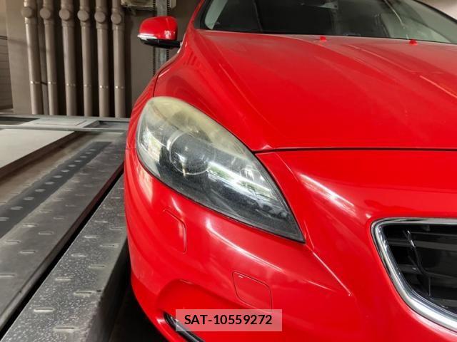 Volvo V40 2013-04 8372341-5