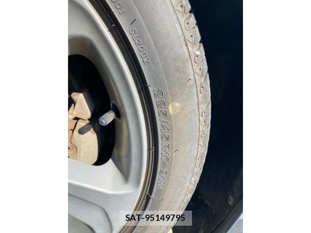 Volvo V40 2013-10 8528071-6