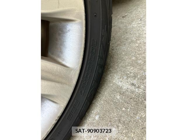 Volvo V40 2015-05 8528067-8