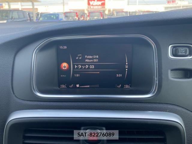 Volvo V40 2018-03 8563985-18