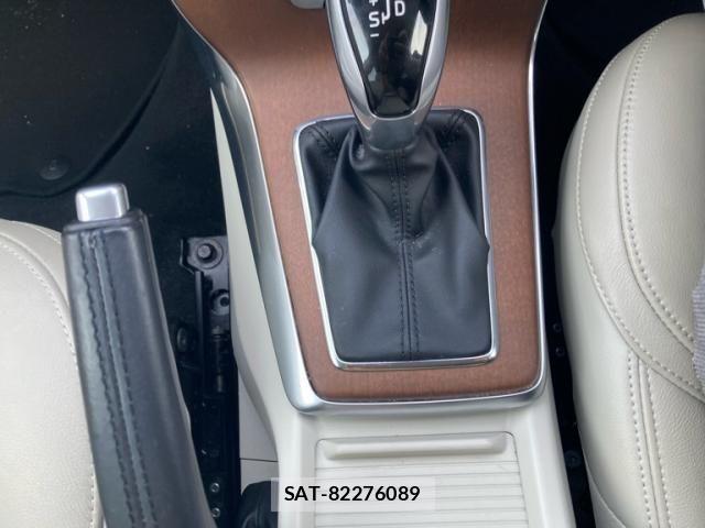 Volvo V40 2018-03 8563985-20