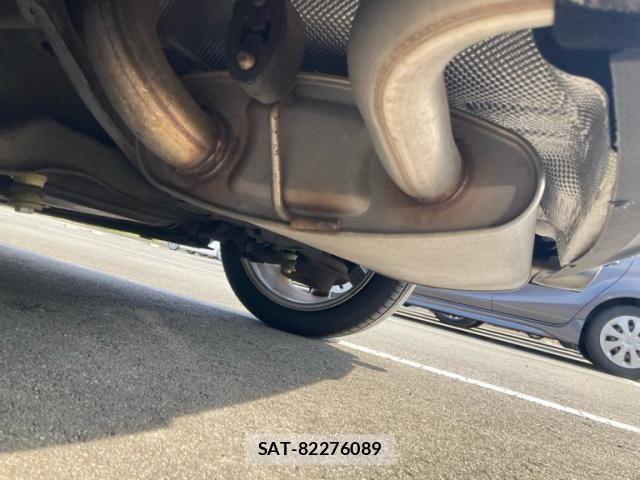 Volvo V40 2018-03 8563985-6