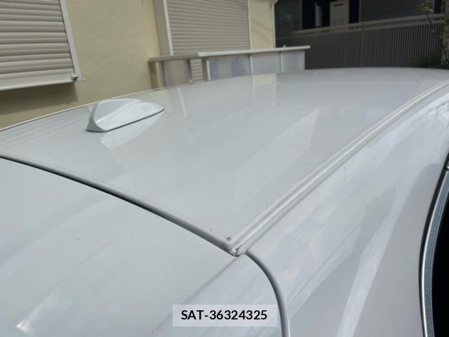 Volvo V40 2013-10 8563989-15