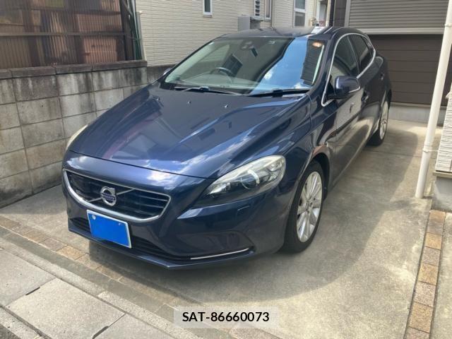 Volvo V40 2014-09 8662235-2