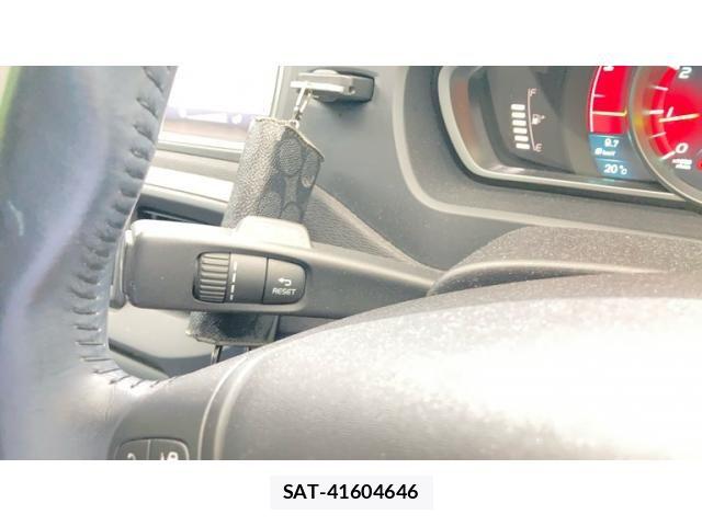Volvo V40 2014-04 8662234-13