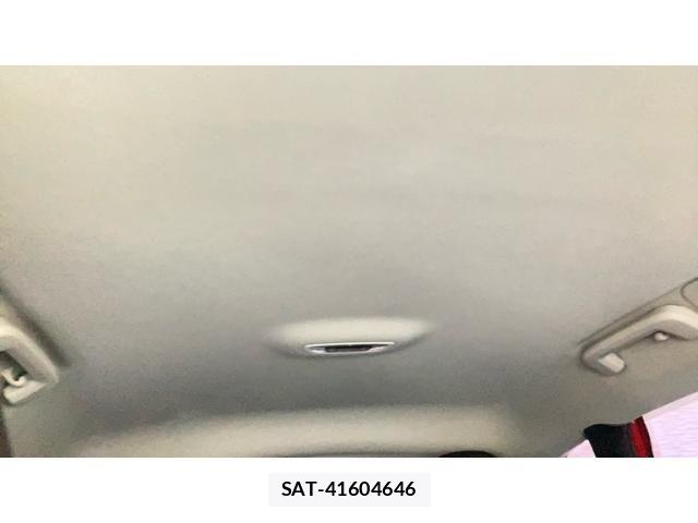 Volvo V40 2014-04 8662234-19
