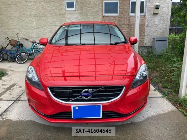 Volvo V40 2014-04 8662234-3