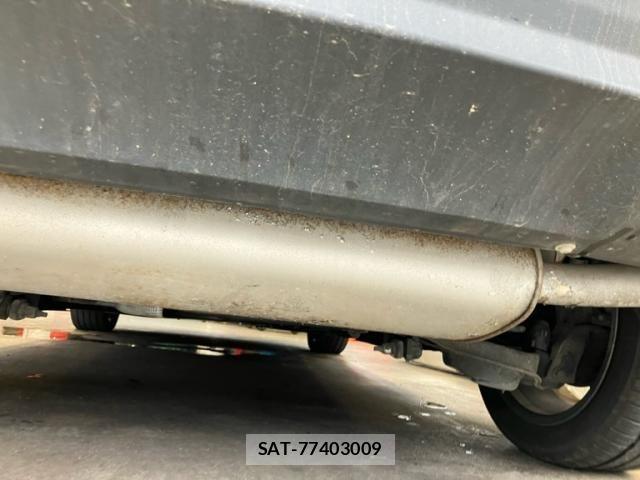 Volvo V40 2017-09 8746666-5