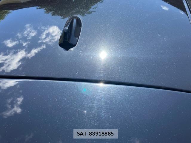 Volvo V40 2016-06 8746664-6