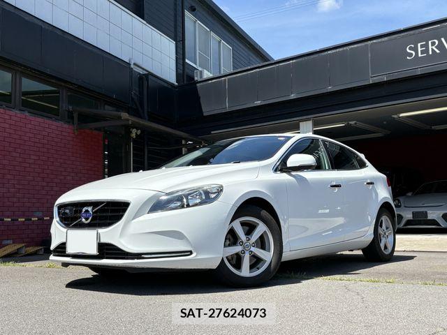 Volvo V40 2014-09 8746663-3