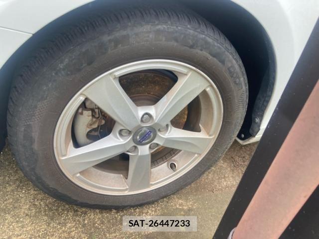 Volvo V40 2014-11 8782533-6